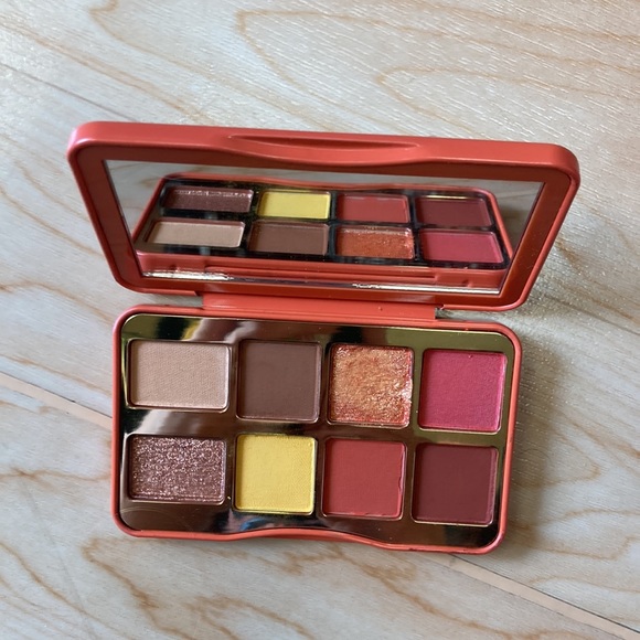 TOO FACED light my fire palette - Picture 1 of 5